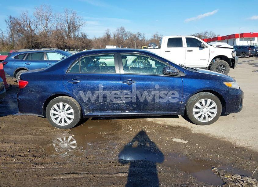 Photo 13 of 2013 Toyota Corolla LE (VIN 2T1BU4EE7DC123797)