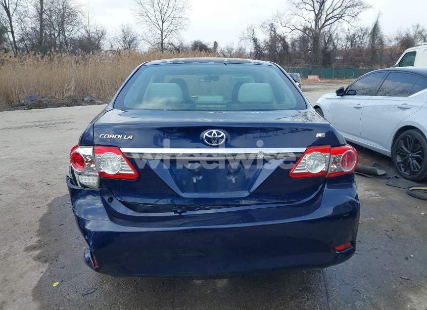 Photo 16 of 2013 Toyota Corolla LE (VIN 2T1BU4EE7DC924214)