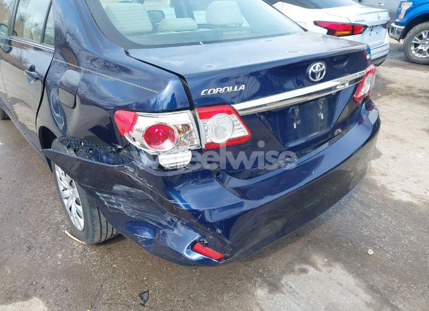 Photo 17 of 2013 Toyota Corolla LE (VIN 2T1BU4EE7DC924214)