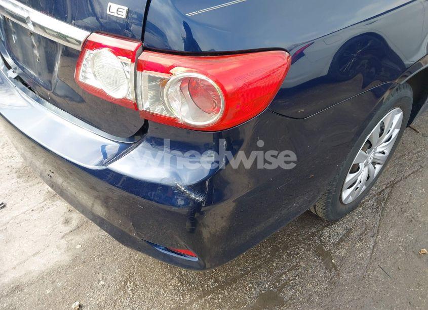 Photo 19 of 2013 Toyota Corolla LE (VIN 2T1BU4EE7DC924214)