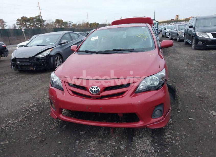 Photo 11 of 2013 Toyota Corolla S (VIN 2T1BU4EE7DC929476)