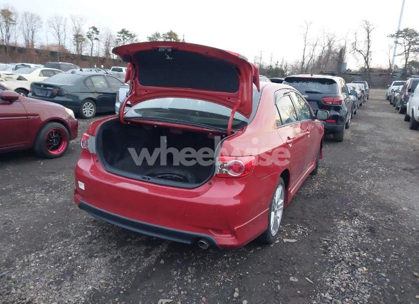 Photo 4 of 2013 Toyota Corolla S (VIN 2T1BU4EE7DC929476)