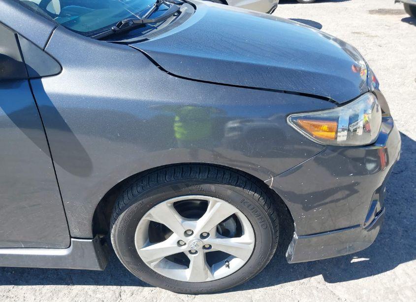 Photo 14 of 2013 Toyota Corolla S (VIN 2T1BU4EE7DC934435)