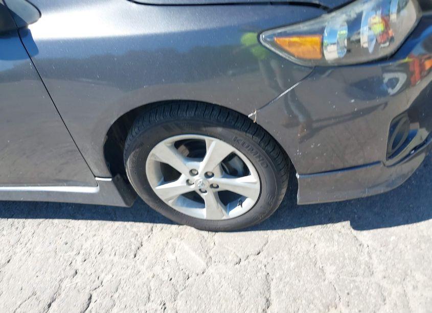 Photo 16 of 2013 Toyota Corolla S (VIN 2T1BU4EE7DC934435)