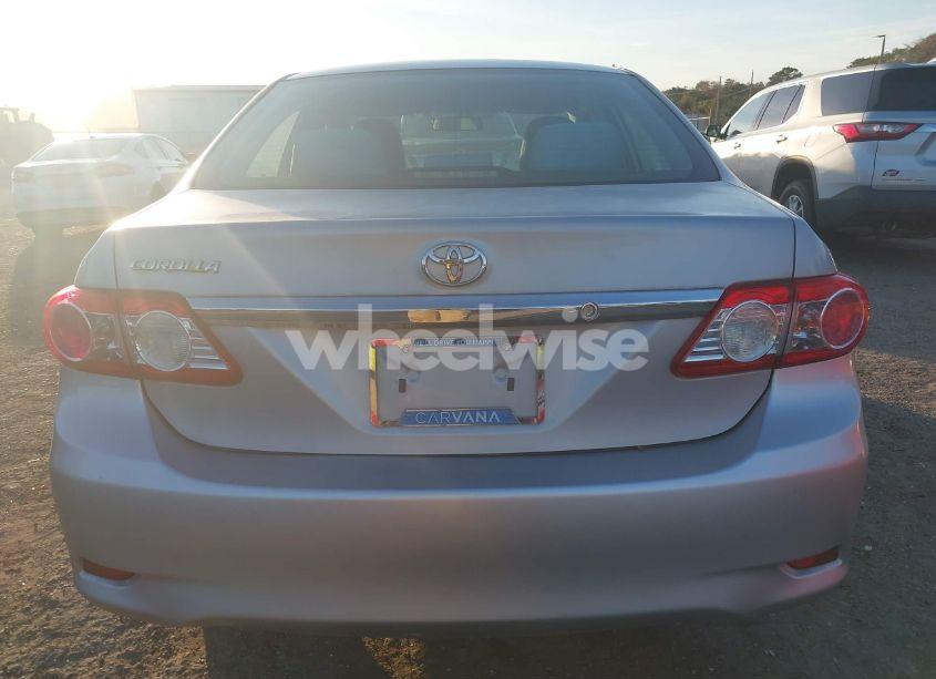 Photo 16 of 2013 Toyota Corolla L (VIN 2T1BU4EE7DC946052)