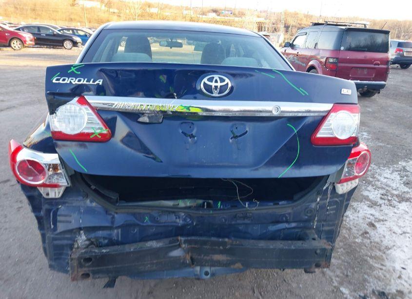 Photo 6 of 2013 Toyota Corolla LE (VIN 2T1BU4EE7DC972361)