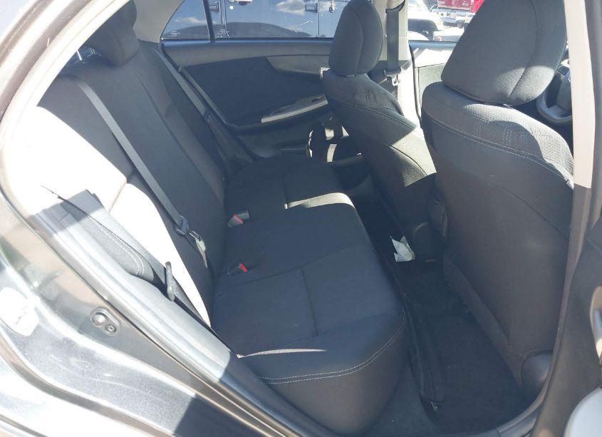 Photo 8 of 2013 Toyota Corolla S (VIN 2T1BU4EE7DC987426)