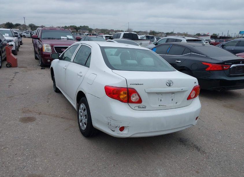Photo 3 of 2010 Toyota Corolla LE (VIN 2T1BU4EE8AC234774)
