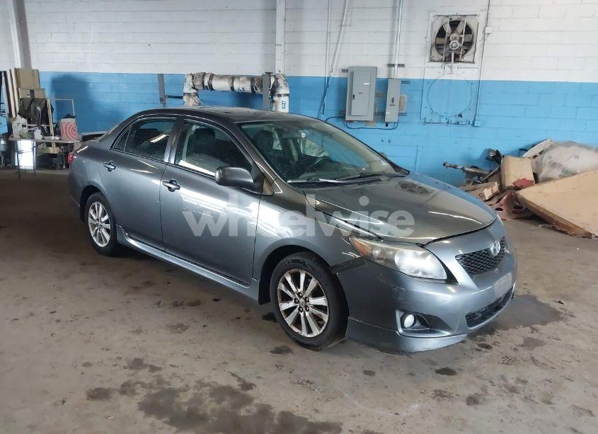 2010 Toyota Corolla S (VIN 2T1BU4EE8AC246696) main photo