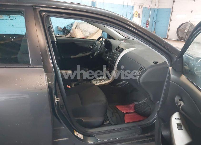 Photo 5 of 2010 Toyota Corolla S (VIN 2T1BU4EE8AC246696)