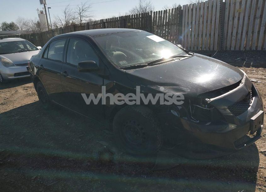 2010 Toyota Corolla LE (VIN 2T1BU4EE8AC325513) main photo