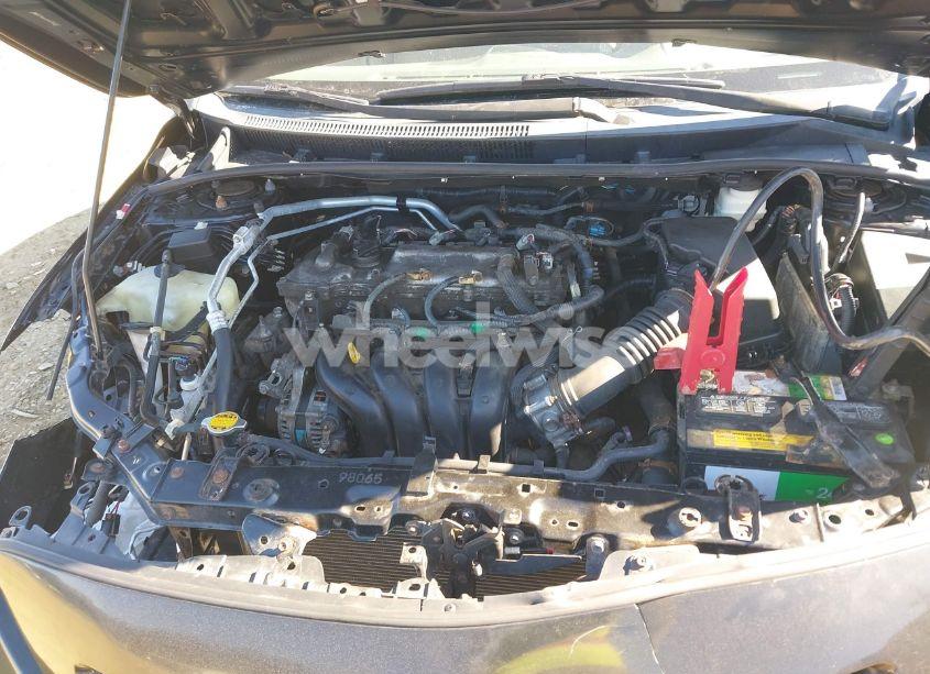 Photo 10 of 2010 Toyota Corolla LE (VIN 2T1BU4EE8AC325513)