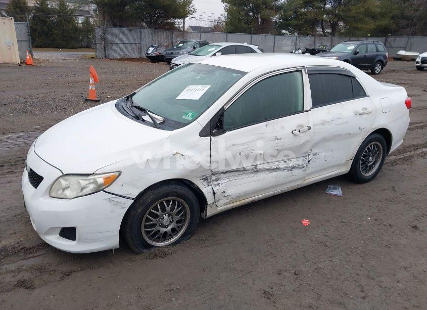 Photo 2 of 2010 Toyota Corolla LE (VIN 2T1BU4EE8AC332042)