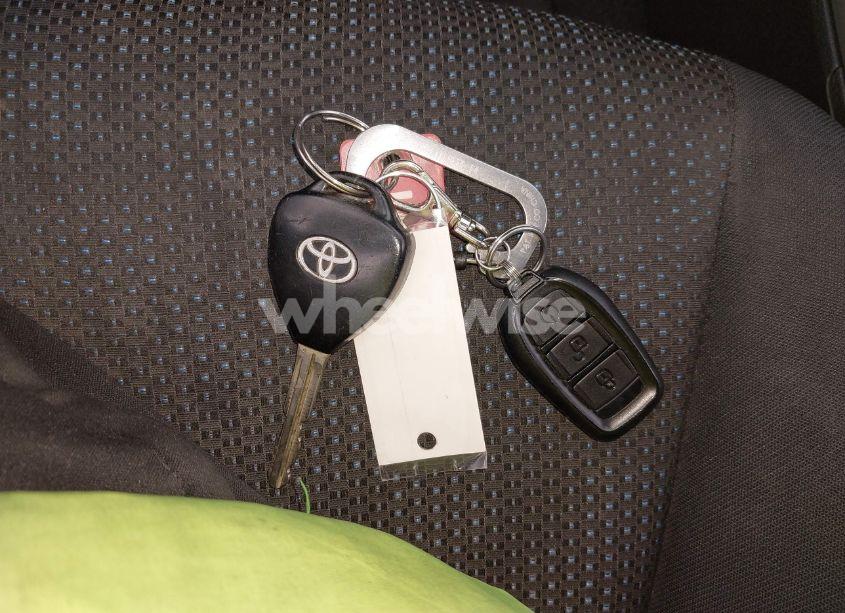 Photo 11 of 2010 Toyota Corolla S (VIN 2T1BU4EE8AC355840)