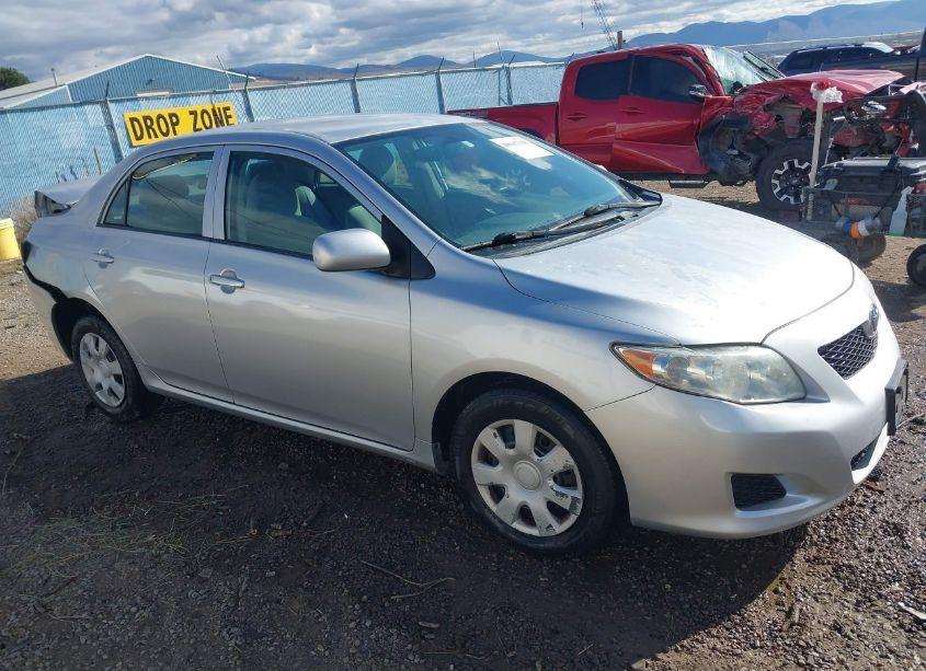 2010 Toyota Corolla LE (VIN 2T1BU4EE8AC413347) main photo