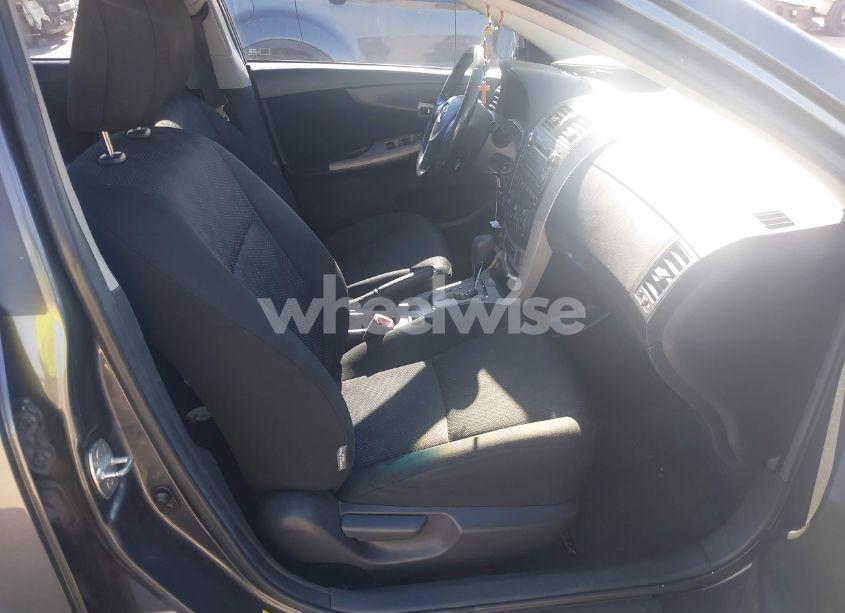 Photo 5 of 2010 Toyota Corolla S (VIN 2T1BU4EE8AC416815)