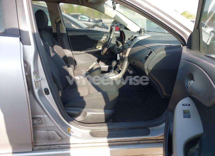 Photo 5 of 2010 Toyota Corolla S (VIN 2T1BU4EE8AC447952)