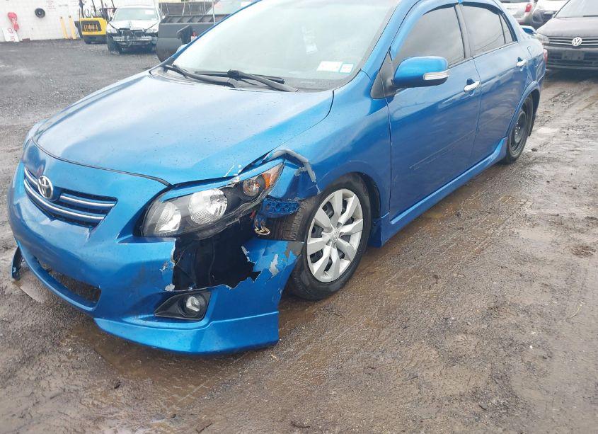 Photo 6 of 2010 Toyota Corolla S (VIN 2T1BU4EE8AC494107)