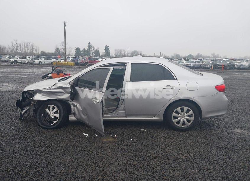 Photo 15 of 2010 Toyota Corolla LE (VIN 2T1BU4EE8AC507339)