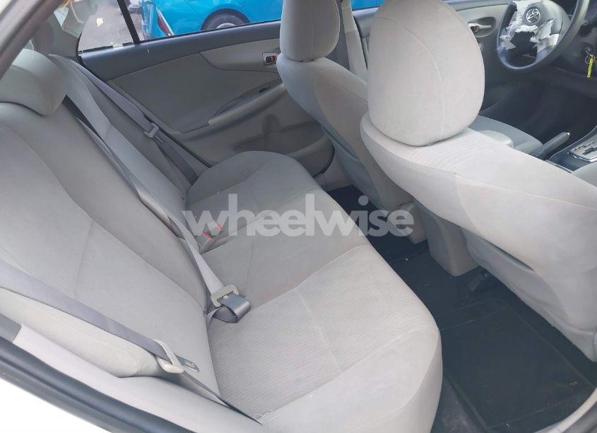 Photo 8 of 2010 Toyota Corolla LE (VIN 2T1BU4EE8AC525162)