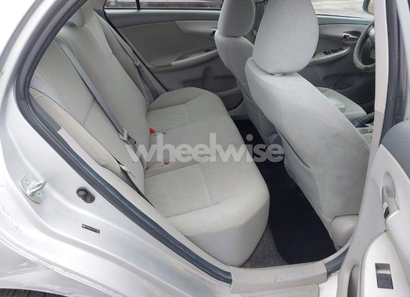 Photo 8 of 2010 Toyota Corolla LE (VIN 2T1BU4EE8AC527803)