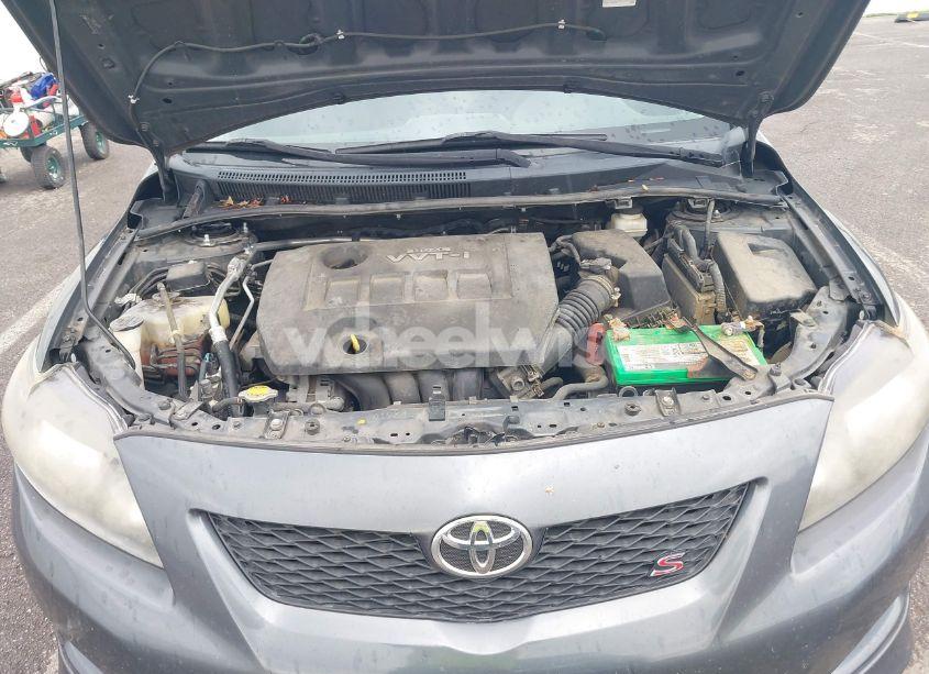 Photo 10 of 2010 Toyota Corolla S (VIN 2T1BU4EE8AC528045)