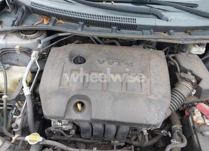 Photo 10 of 2011 Toyota Corolla LE (VIN 2T1BU4EE8BC567462)