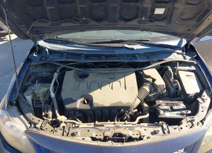 Photo 10 of 2011 Toyota Corolla S (VIN 2T1BU4EE8BC578459)