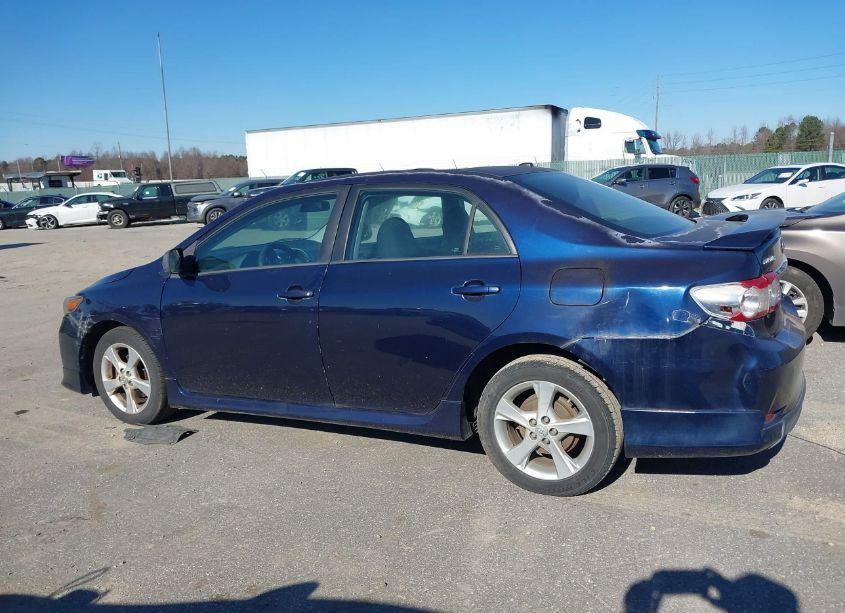 Photo 15 of 2011 Toyota Corolla S (VIN 2T1BU4EE8BC578459)