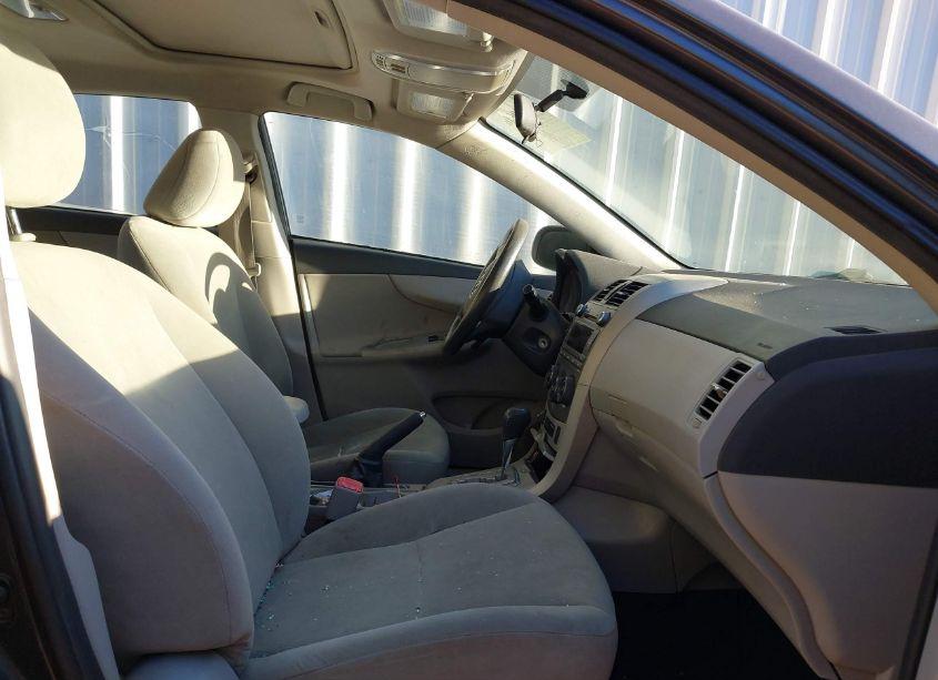 Photo 5 of 2011 Toyota Corolla LE (VIN 2T1BU4EE8BC597819)