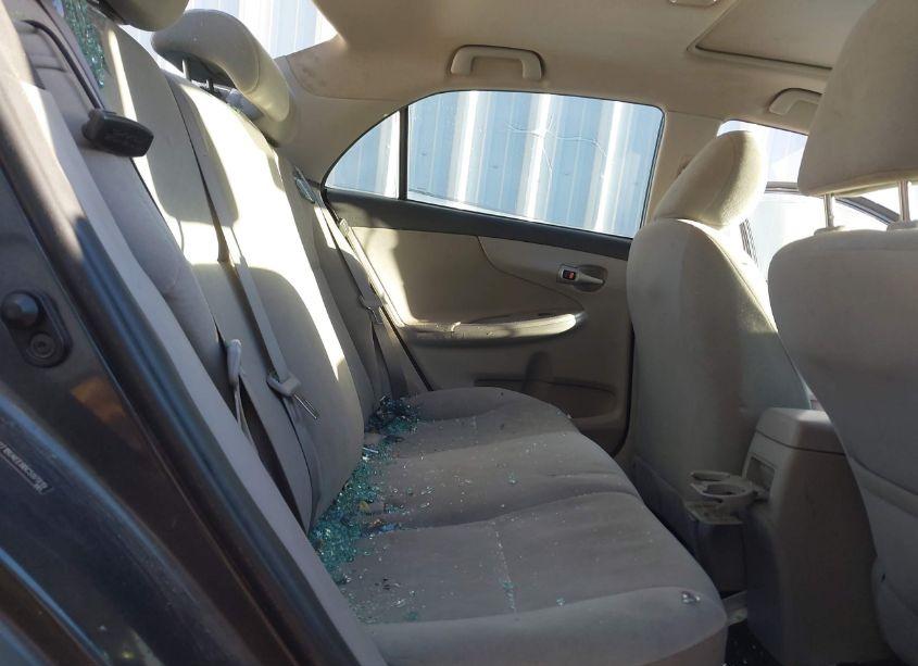 Photo 8 of 2011 Toyota Corolla LE (VIN 2T1BU4EE8BC597819)