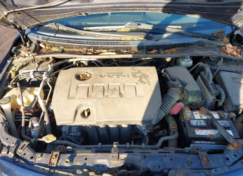 Photo 10 of 2011 Toyota Corolla LE (VIN 2T1BU4EE8BC604798)