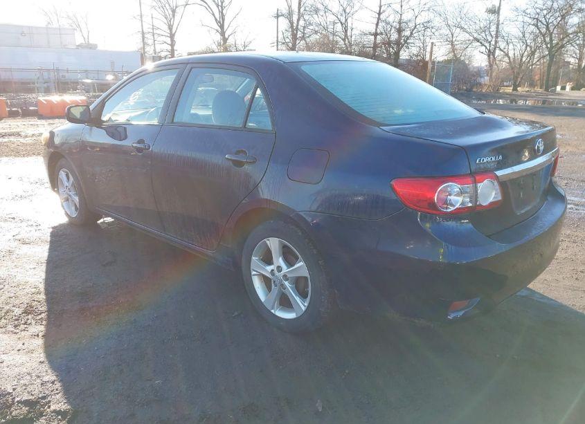 Photo 3 of 2011 Toyota Corolla LE (VIN 2T1BU4EE8BC604798)
