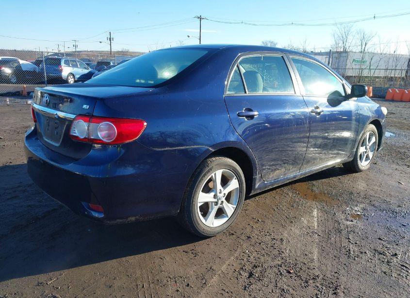 Photo 4 of 2011 Toyota Corolla LE (VIN 2T1BU4EE8BC604798)
