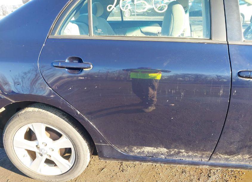 Photo 6 of 2011 Toyota Corolla LE (VIN 2T1BU4EE8BC604798)