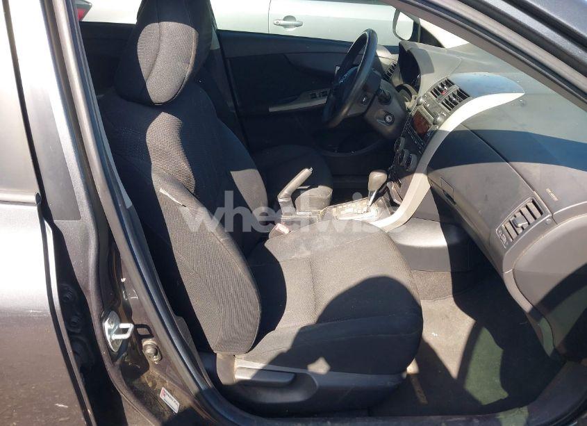 Photo 5 of 2011 Toyota Corolla S (VIN 2T1BU4EE8BC610326)