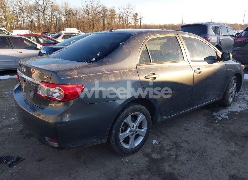Photo 4 of 2011 Toyota Corolla LE (VIN 2T1BU4EE8BC623822)