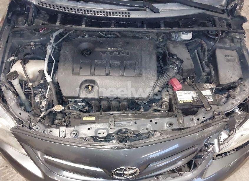 Photo 10 of 2011 Toyota Corolla S (VIN 2T1BU4EE8BC628339)