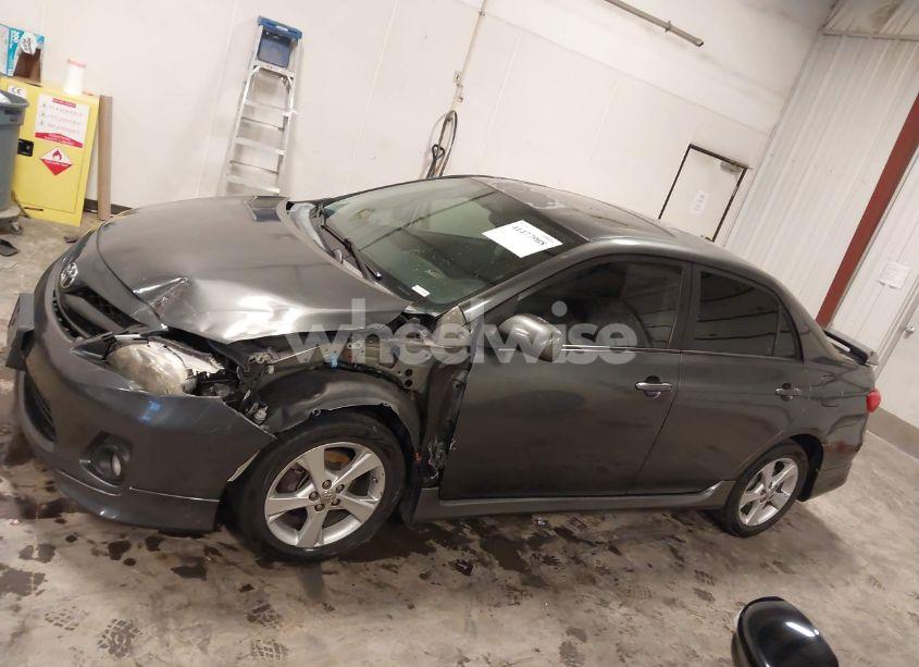Photo 14 of 2011 Toyota Corolla S (VIN 2T1BU4EE8BC628339)