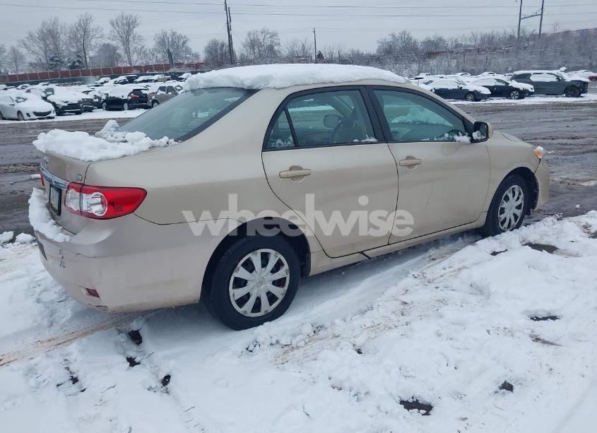 Photo 4 of 2011 Toyota Corolla LE (VIN 2T1BU4EE8BC636747)