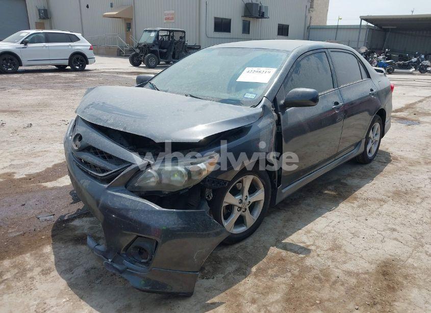 Photo 2 of 2011 Toyota Corolla S (VIN 2T1BU4EE8BC644685)