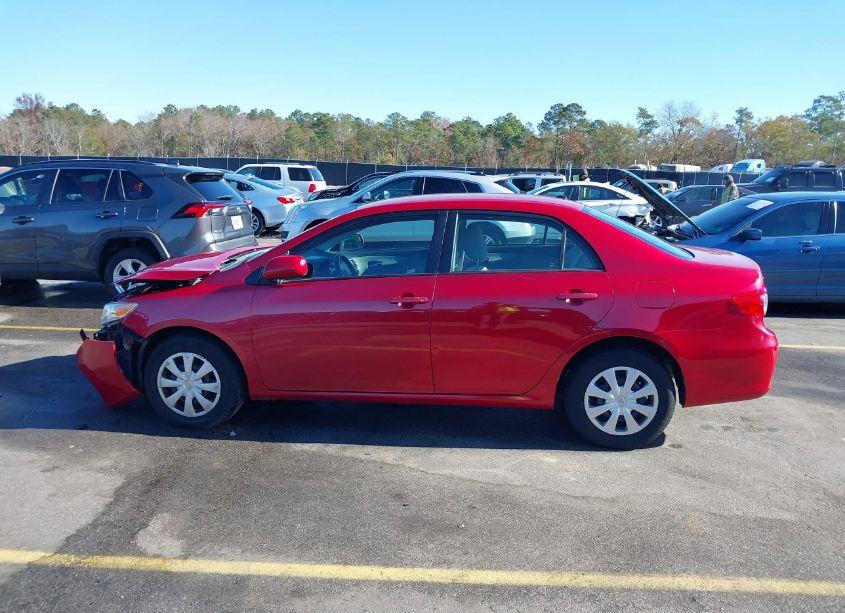 Photo 14 of 2011 Toyota Corolla LE (VIN 2T1BU4EE8BC646324)