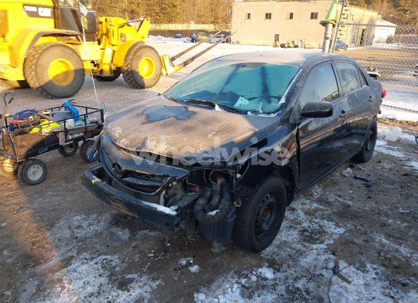 Photo 2 of 2011 Toyota Corolla LE (VIN 2T1BU4EE8BC649479)