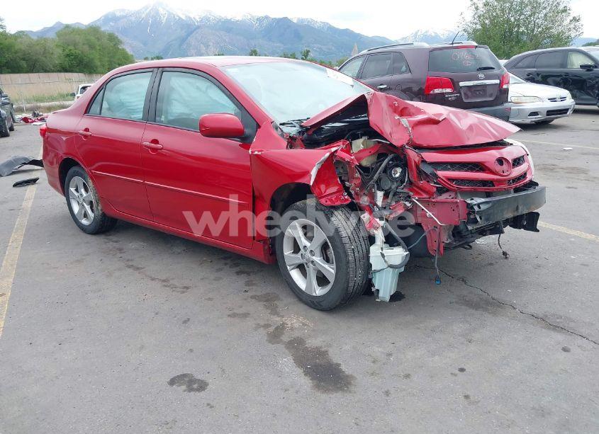 2011 Toyota Corolla LE (VIN 2T1BU4EE8BC656710) main photo