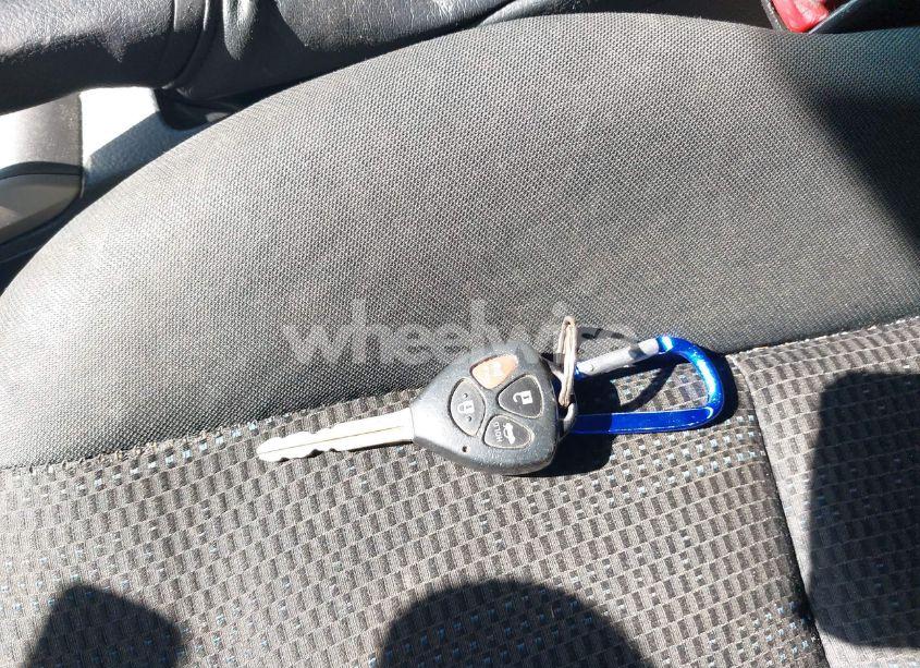 Photo 11 of 2011 Toyota Corolla S (VIN 2T1BU4EE8BC667772)