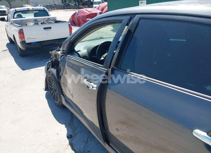 Photo 22 of 2011 Toyota Corolla S (VIN 2T1BU4EE8BC667772)