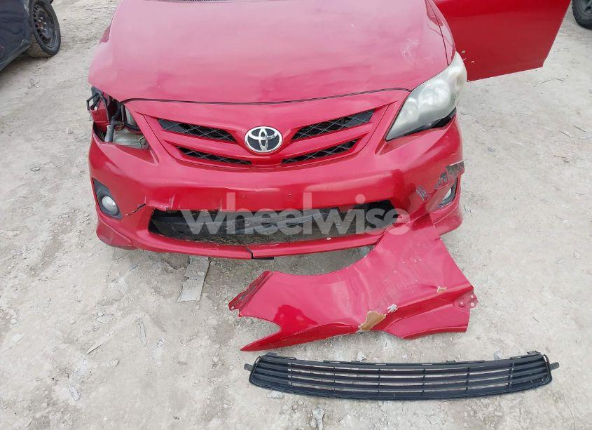 Photo 12 of 2011 Toyota Corolla S (VIN 2T1BU4EE8BC678156)