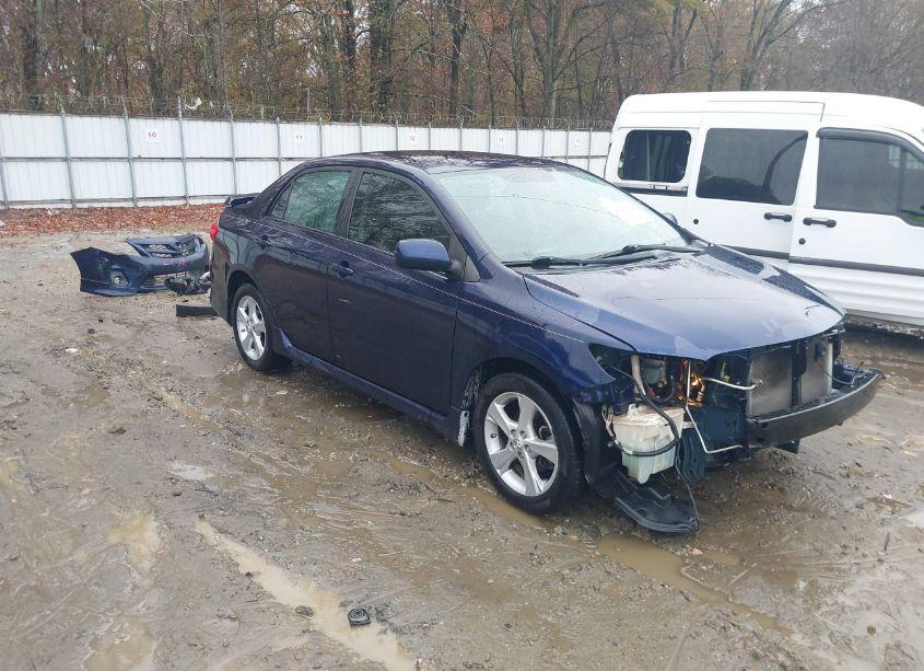 2011 Toyota Corolla S (VIN 2T1BU4EE8BC689819) main photo