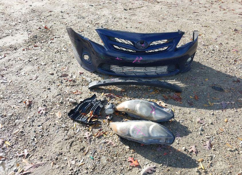 Photo 12 of 2011 Toyota Corolla S (VIN 2T1BU4EE8BC689819)