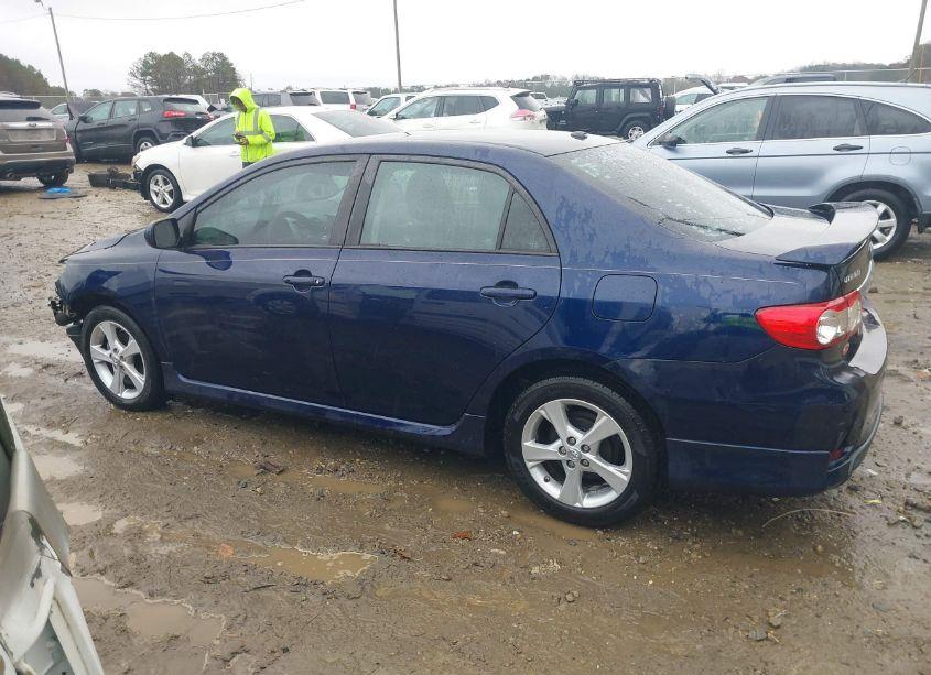 Photo 15 of 2011 Toyota Corolla S (VIN 2T1BU4EE8BC689819)